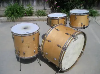 This is the Display Your Ludwig Drum Thread