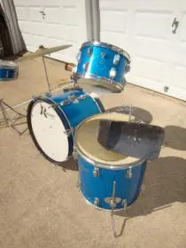 Early 60's Rogers Drums Sparkle Blue - Novice Advice?