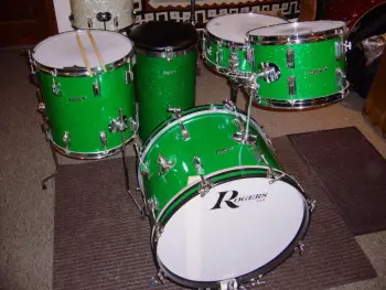This is the Display Your Rogers Drums Thread