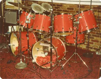 This is the Display Your Ludwig Drum Thread