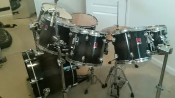 Please help identify these drums