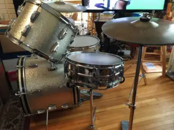 Non-Posters and Lurkers post your drums thread.