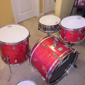 Yamaha D22 missing a limb