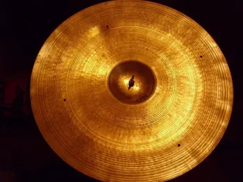 For Sale: THIN Avedis Zildjian 22 Hollow Block Stamp