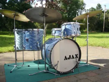 Ajax or...wot?