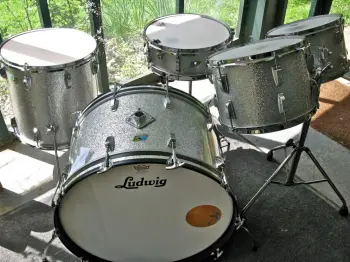 Vintage Ludwig silver sparkle drum set.Matching Jazz Festival