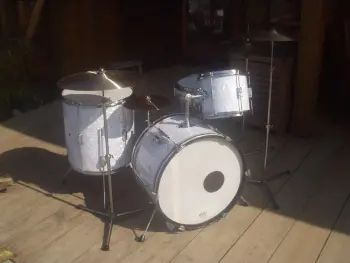 Unusual Oyster Tromsa Set