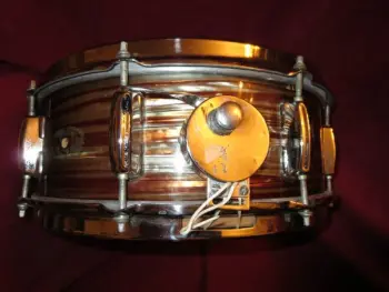 Anybody looking for a rootbeer snare?