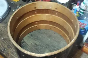 Slingerland shell with three reinforcement rings
