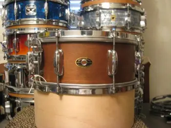 Slingerwig transformed into a 1960 Slingy radio king student snare