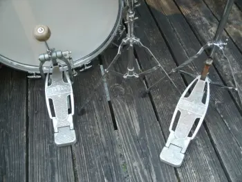 Please help me ID my new Yamaha Drum Set
