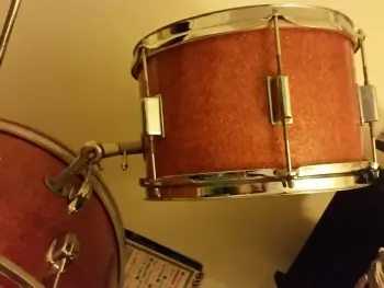 1960s KENT Drum Set..a Real looker...