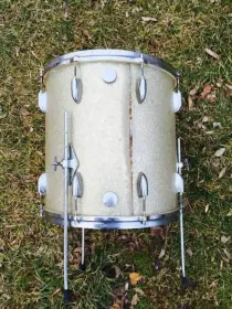 1960s Gretsch Round Badge 16&quot; x 16&quot; floor tom in silver sparkle
