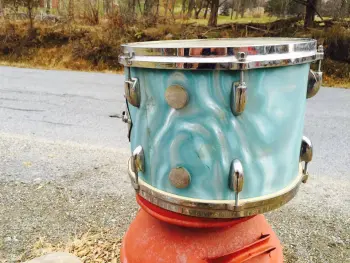 1960s Gretsch Round Badge 9&quot; x 13&quot; rack tom in aqua satin flame finish