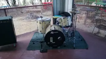 Who Here Uses Snare Stands for Rack Toms?