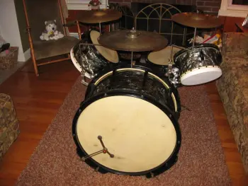 This is the Display Your Leedy Drums Thread