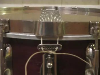 Who else owns a WFL snare like this one?