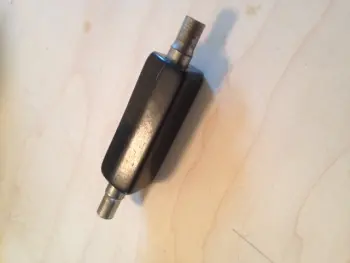 40's bakelite lugs wanted