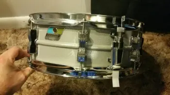 Textured grey Ludwig Acrolite