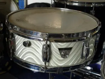Ludwig Acrolite &amp; Standard 60's snare