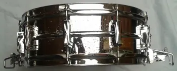 Ludwig Super Sensitive 70's needs restoring help on id