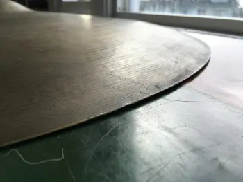 A Zildjian 26&quot; Ride 60's