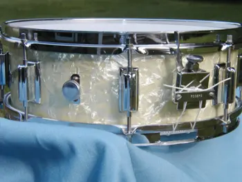 Rogers Tower and Luxor drum shell questions