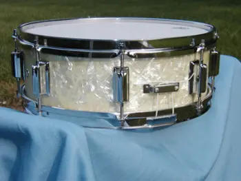 Rogers Tower and Luxor drum shell questions