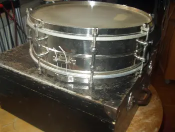 Please help identify this snaredrum!