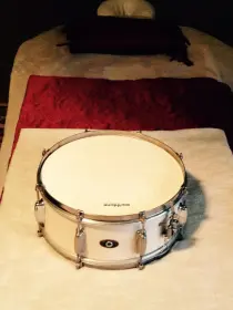 Slingerland and Kent Snare Drums !!