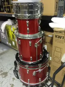 Ludwig Super Classic in Red Sparkle