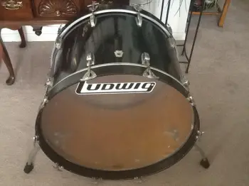 Ludwig 16&quot;x24&quot; Bass Drum &amp; 10&quot;x12&quot; 8 lug tom