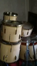 What can this old set be?