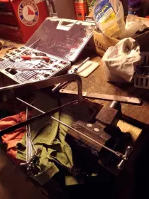 Rogers Bow-tie Cut-and-Thread Thread