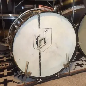 1940 Ludwig &amp; Ludwig Resto