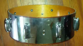 Slingerland snare lugs, with 3 ply shell and badge