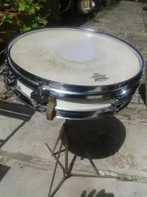 Olympic piccolo snare