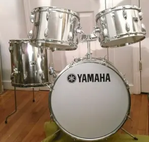 '70's Yamaha YD-265 catalog scan?