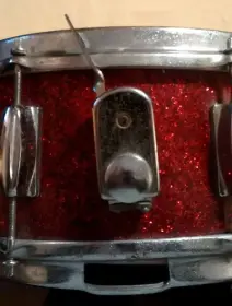 Trying to Identify Snare (Slingerland, or knock-off?)