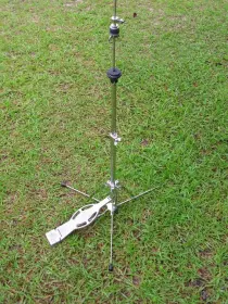FOR SALE: Ludwig 60's 1123 Spur-Lok stand (Ringo)