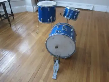 What brand(s) could these be?