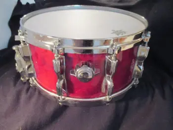 Tama Superstar 6.5x14 birch Mastercraft snare drum in cherry wine
