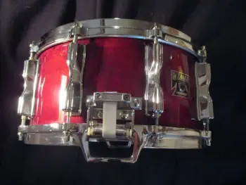 Tama Superstar 6.5x14 birch Mastercraft snare drum in cherry wine