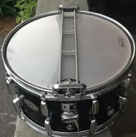 The &quot;KING&quot; of DYNA-SONIC Snares...
