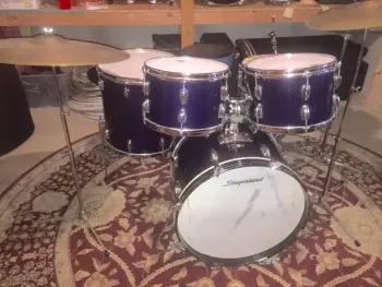 Slingerland Modern Solo in ? Sparkle finish