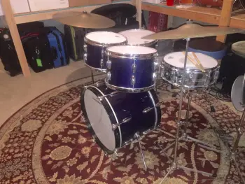 Slingerland Modern Solo in ? Sparkle finish