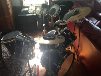 80s Pearl maple shell set