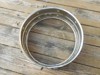 20's Snare Drum - Anyone Know the Brand?