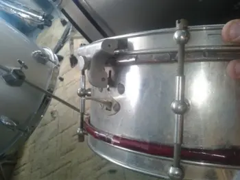 Early snare Trova