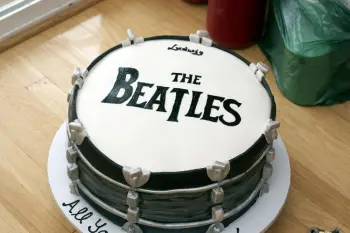 Happy birthday bun e. Carlos